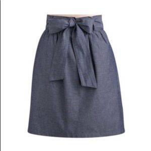 Anthropologie chambray skirt with pockets and belt